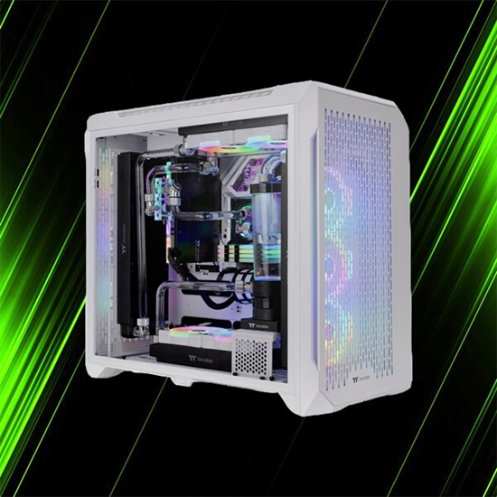 کیس ترمالتیک CTE C750 Air Snow